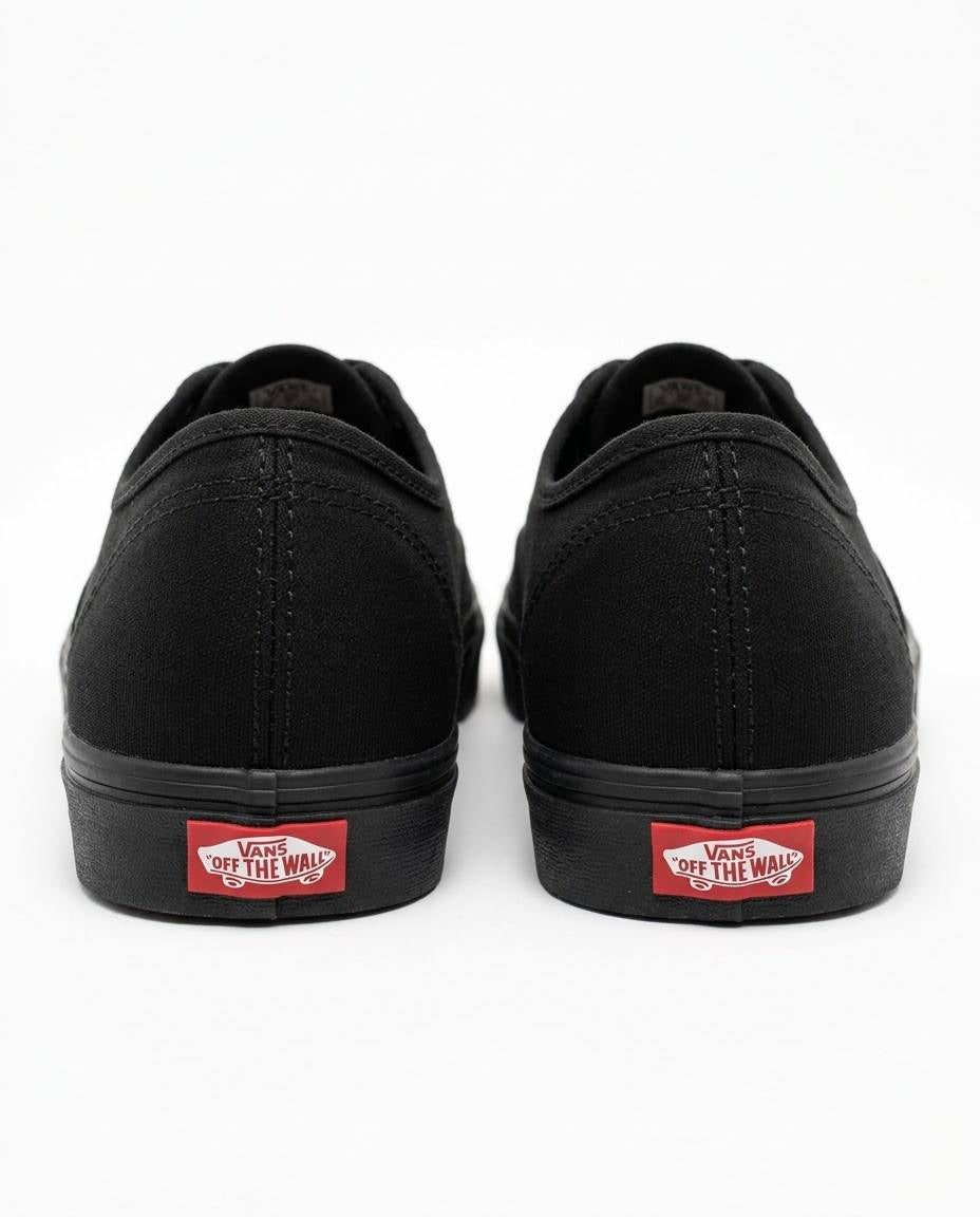 Vans Authentic - Tenis casuales para hombre en color negro total